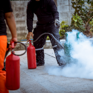 Corso di Aggiornamento Antincendio 2-AGG per Attività di Livello 2 (già Rischio Medio)